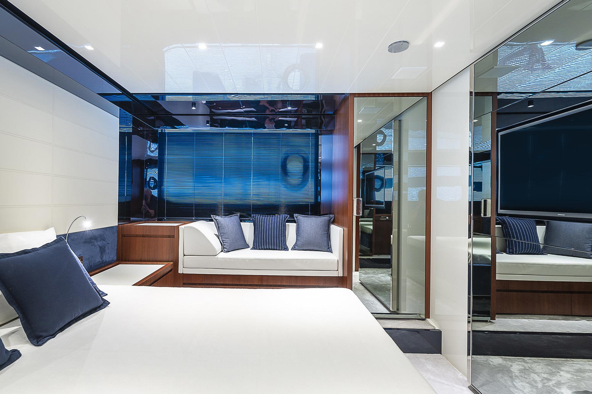 2019 RIVA 66' RIBELLE 